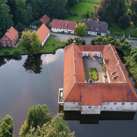 Ferienhaus Am Wasserschloss Haus Marck 테클렌부르그 외부 사진